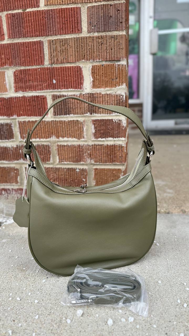 Urban Rebel Bag – Bold Style in Genuine Leather with a Chic Top Handle