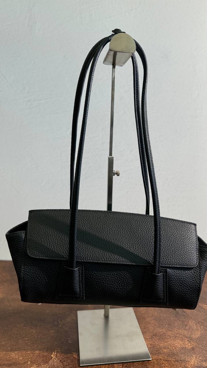 Élégance Bag – A Timeless Icon of Style