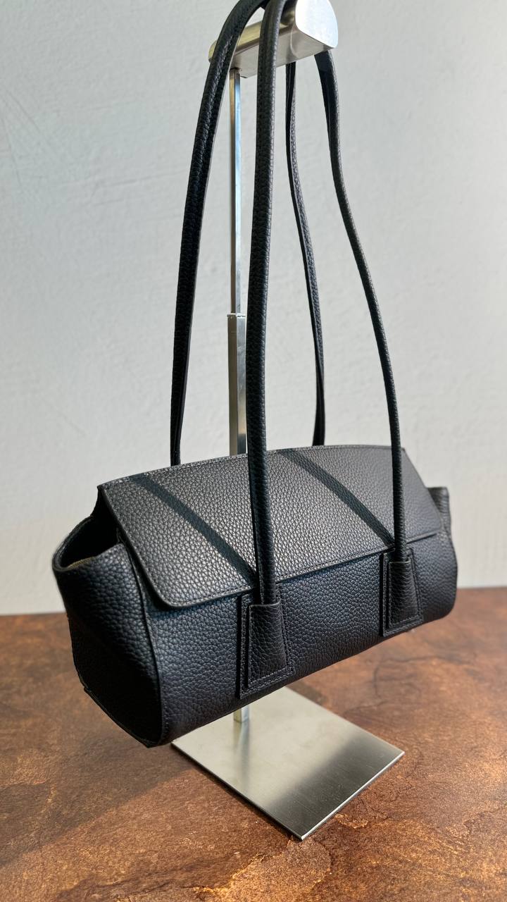 Élégance Bag – A Timeless Icon of Style