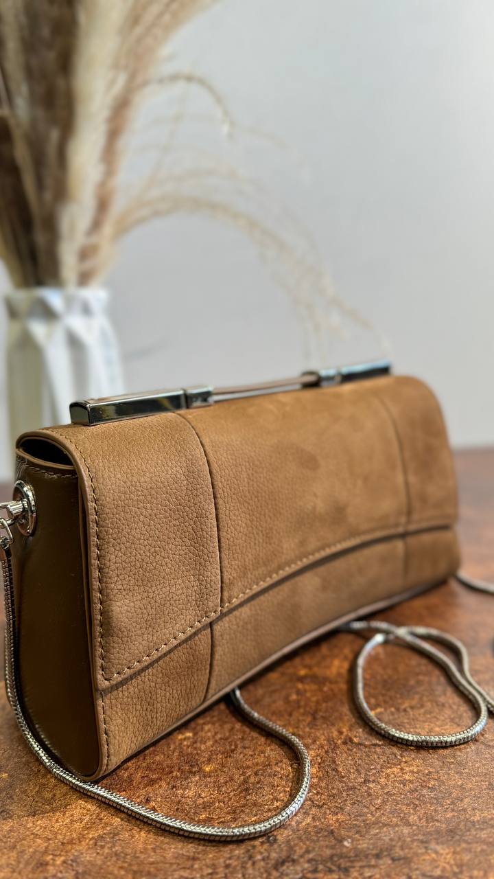 LUMIERE Bag – The Art of Elegance in Every Detail
