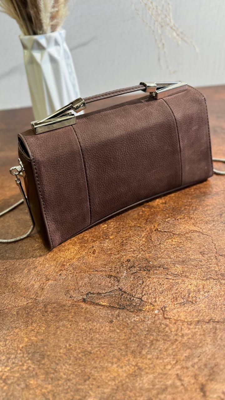 LUMIERE Bag – The Art of Elegance in Every Detail