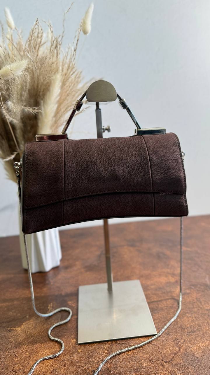 LUMIERE Bag – The Art of Elegance in Every Detail