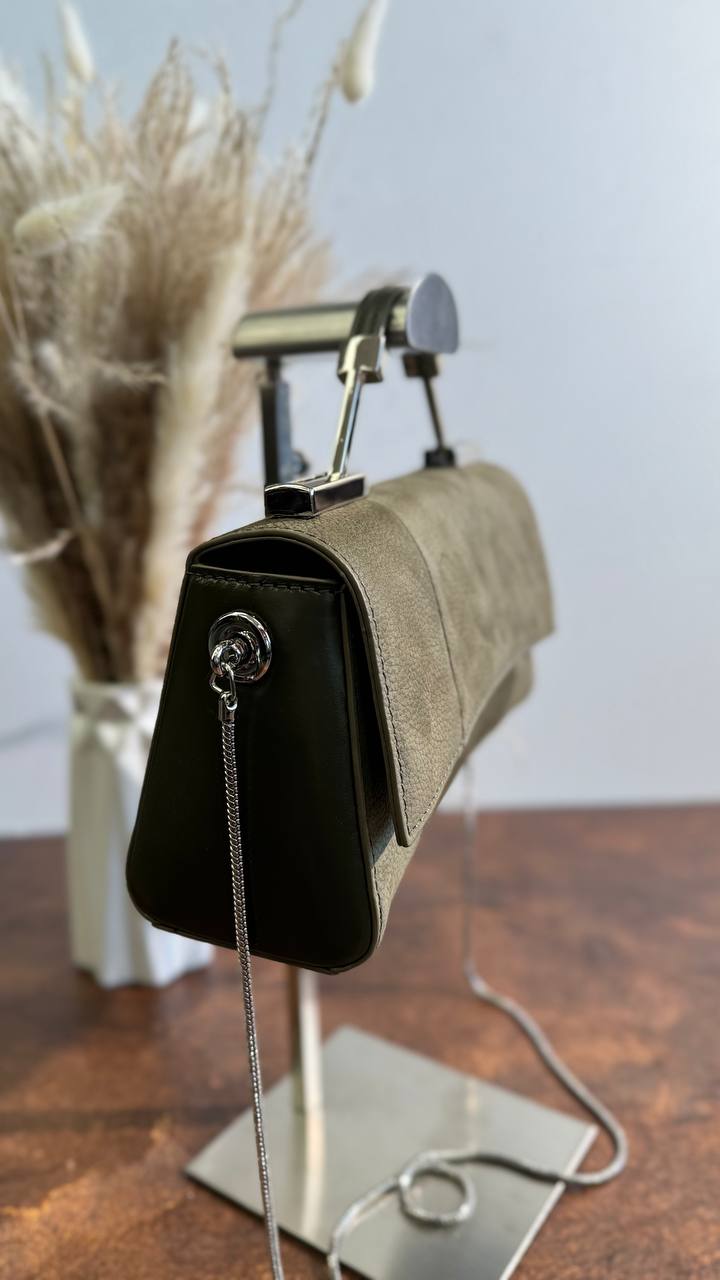 LUMIERE Bag – The Art of Elegance in Every Detail