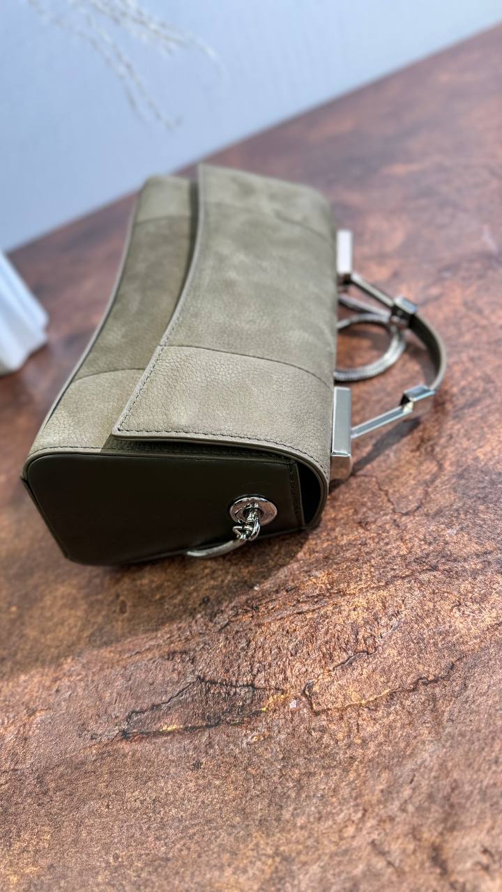 LUMIERE Bag – The Art of Elegance in Every Detail