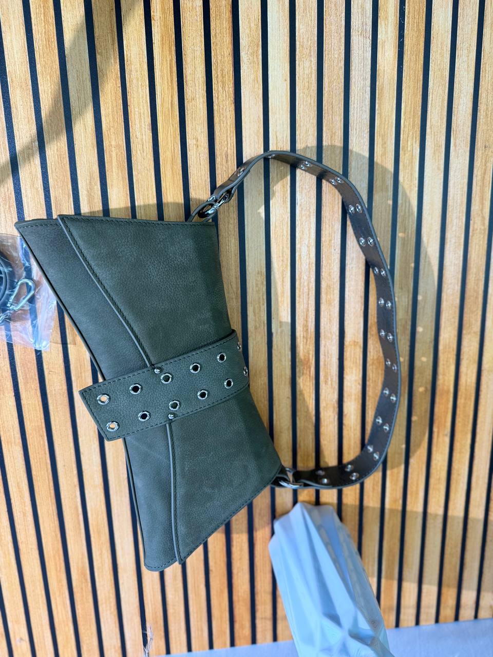 REBELLE Bag – Bold Elegance in Every Detail