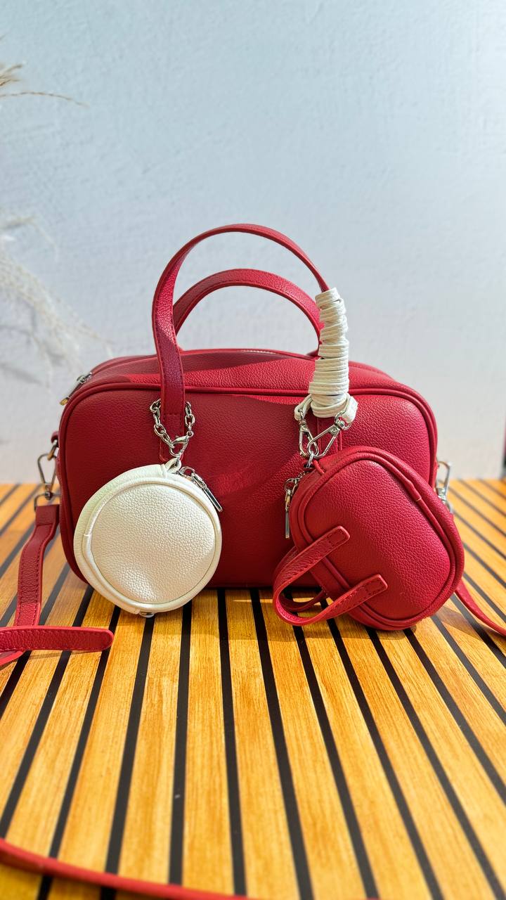 VIVIENNE Bag – Functional Style in Every Detail