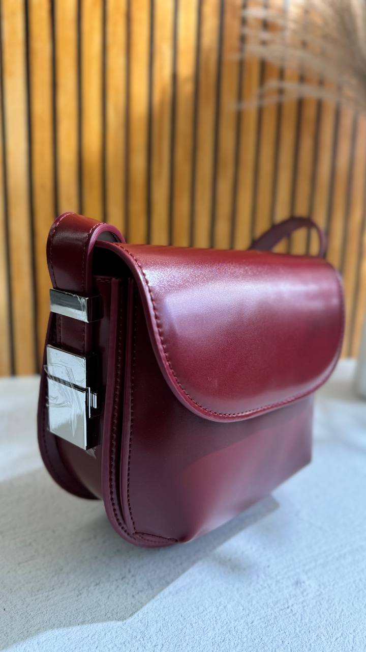 NeoLuxe™ – Modern Elegance Crossbody Bag | Vegan Leather | Adjustable Strap | 7.5" x 2.3" x 6.7"