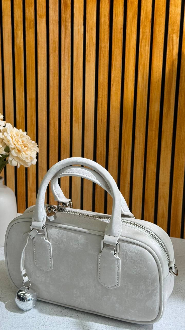 Eterna Luxe™ – Perfection in Every Detail of a Leather Bag