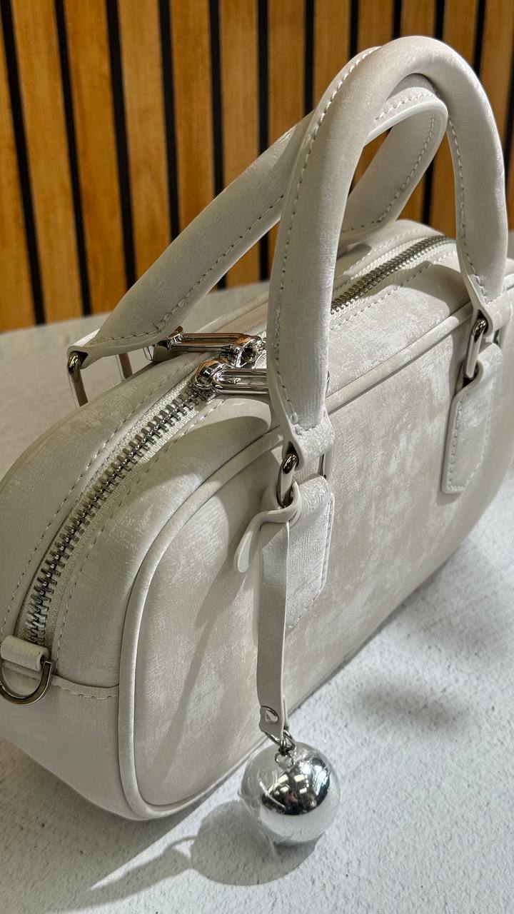 Eterna Luxe™ – Perfection in Every Detail of a Leather Bag