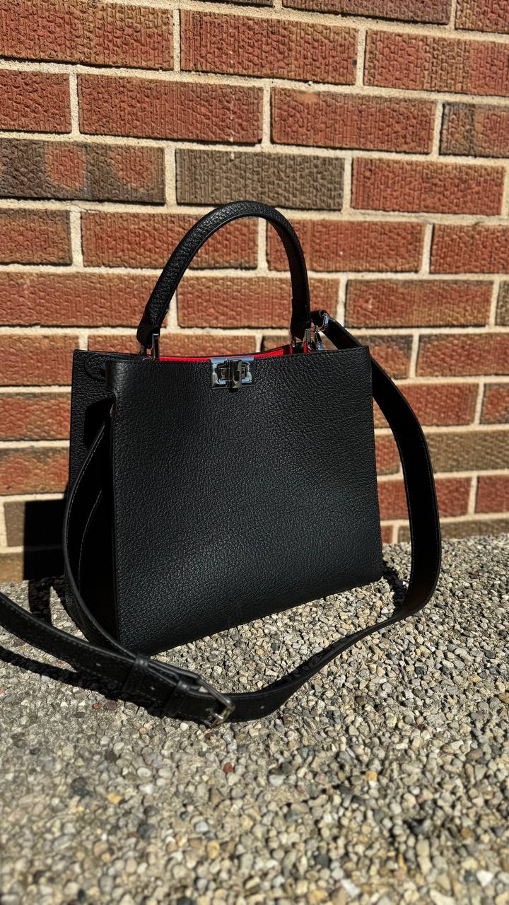 GRANDEUR Bag – Elegance and Functionality in Every Detail