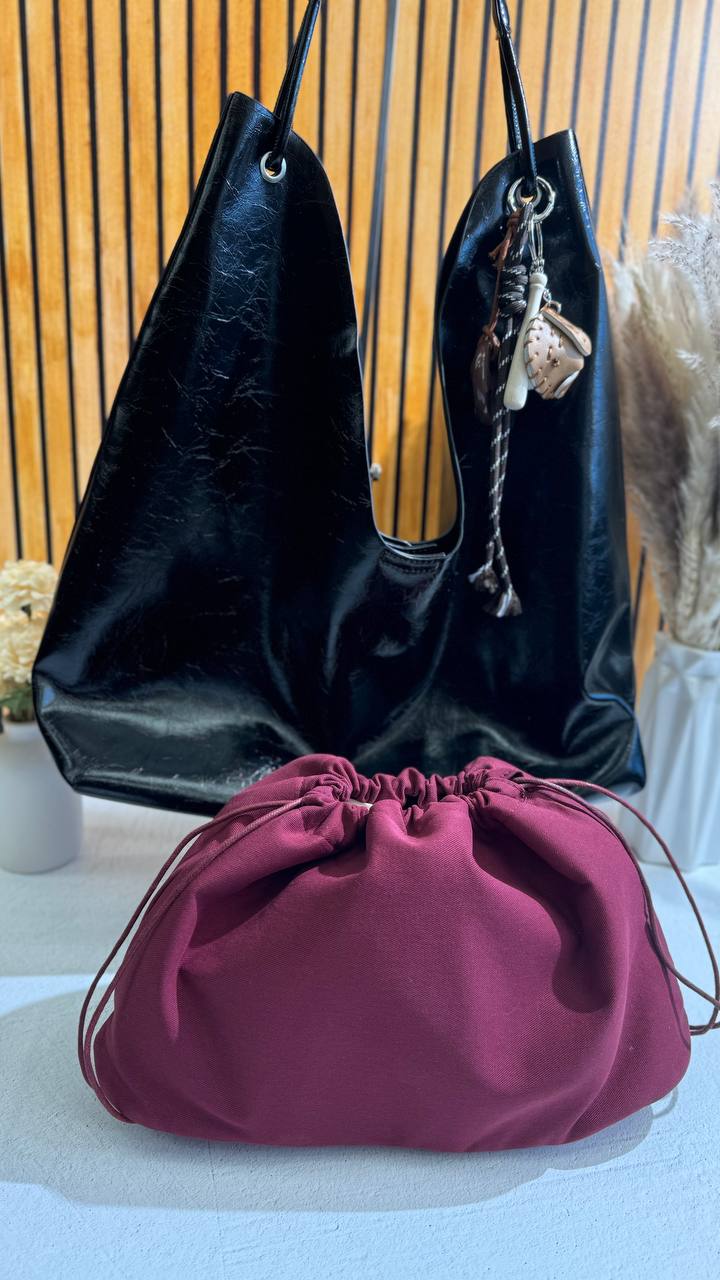 Grande Vita – Leather Shopper with Cosmetic Bag