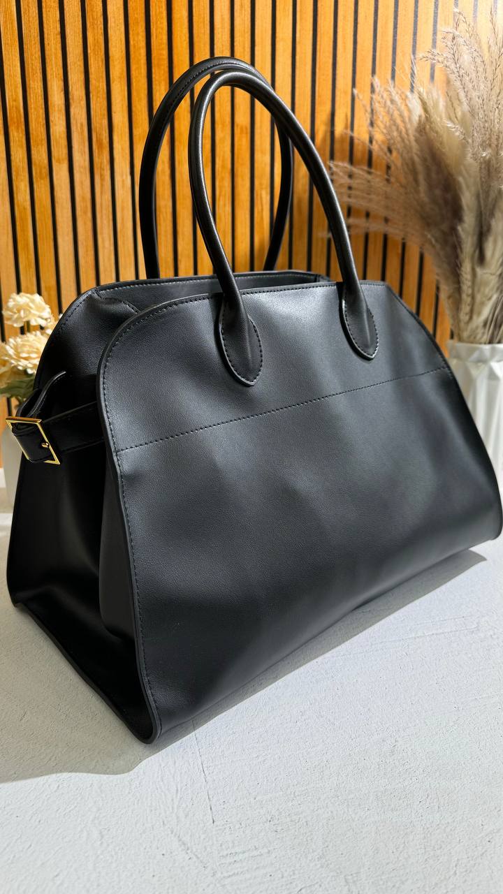 Eleganza Bag. Italy