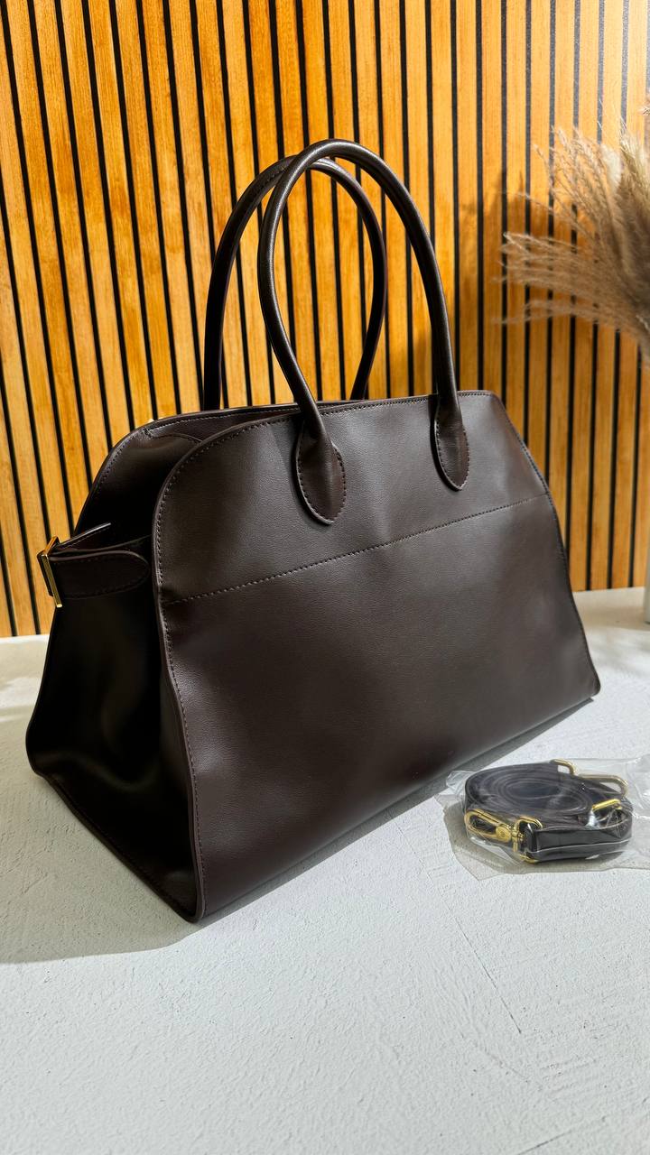 Eleganza Bag. Italy