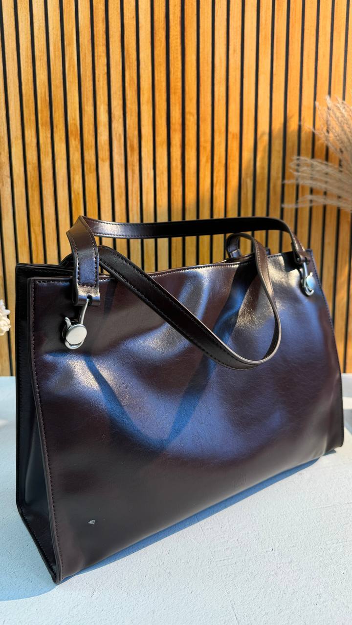 SAYANA ELEGANCE – The Shopper Bag with a Perfect Balance of Style and Functionality