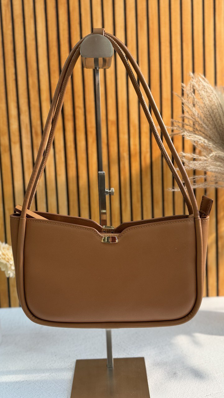 Timeless Elegance – Genuine Leather Handbag with Top Handle