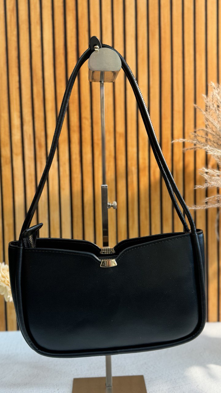 Timeless Elegance – Genuine Leather Handbag with Top Handle