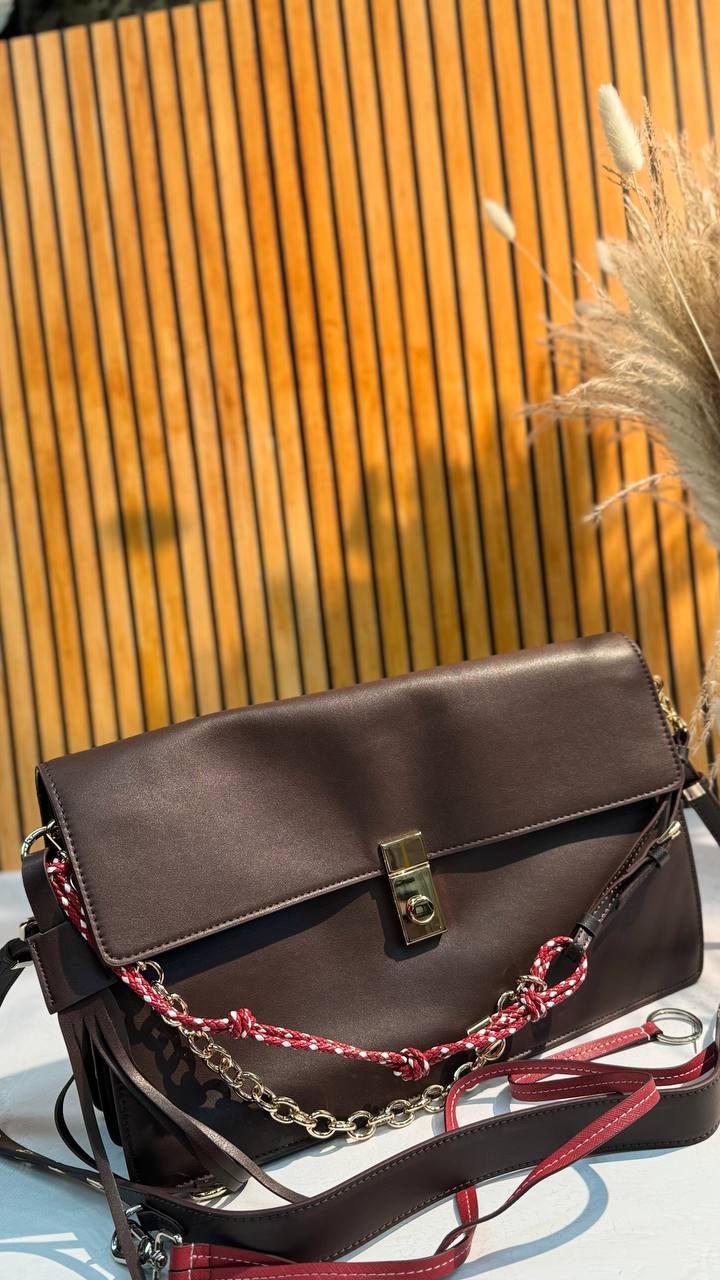 Black Genuine Leather Shoulder Bag – Elegant Chain Design | Bogdana Fashion Bags