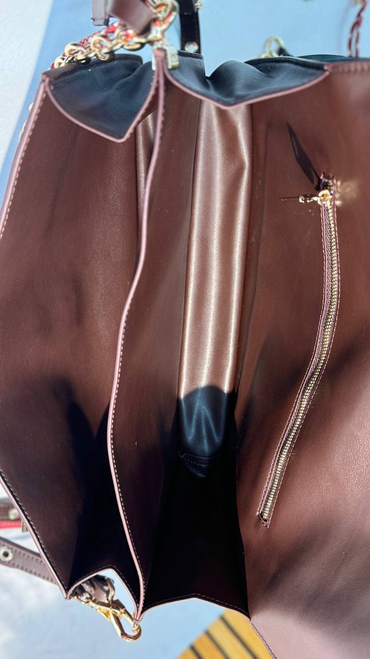 Black Genuine Leather Shoulder Bag – Elegant Chain Design | Bogdana Fashion Bags