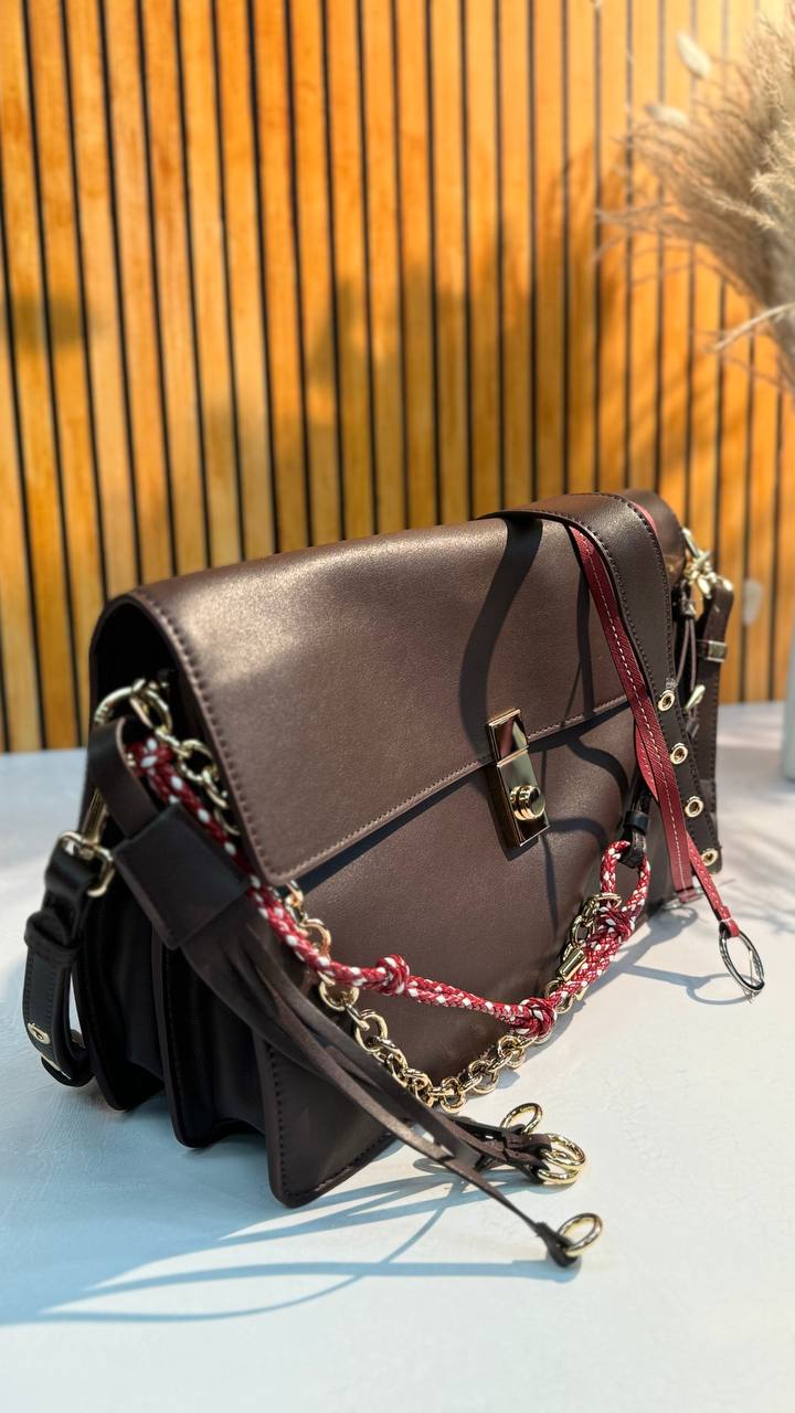 Black Genuine Leather Shoulder Bag – Elegant Chain Design | Bogdana Fashion Bags