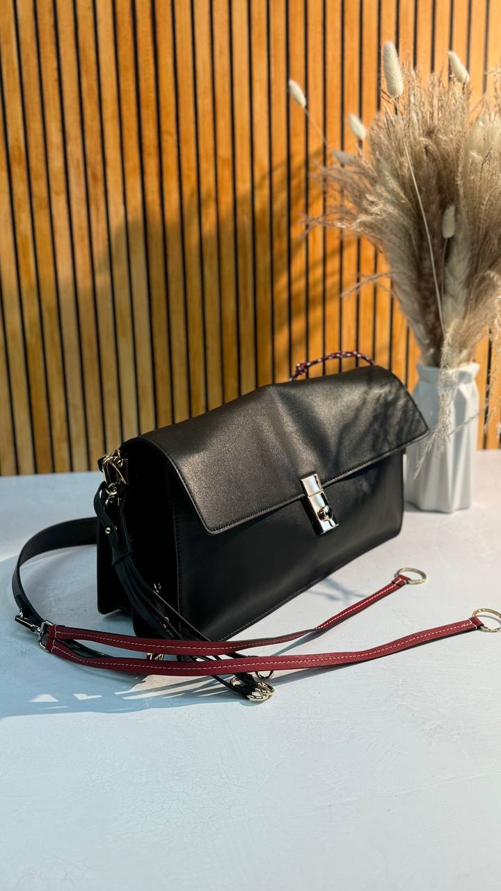 Black Genuine Leather Shoulder Bag – Elegant Chain Design | Bogdana Fashion Bags