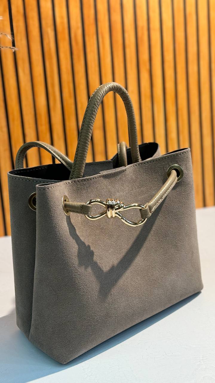 Bellissima Suede Bag – Italian Elegance in Every Detail