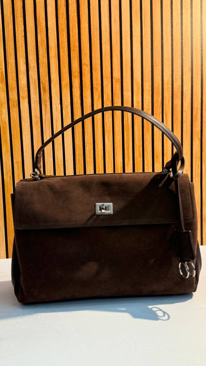 Nubuck and Leather Handbag – Timeless Elegance and Premium Quality