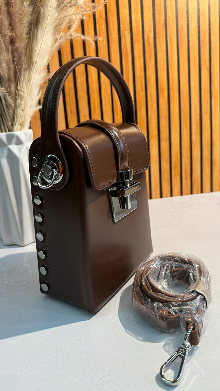 👜 Mini Genuine Leather Bag – Everyday Elegance