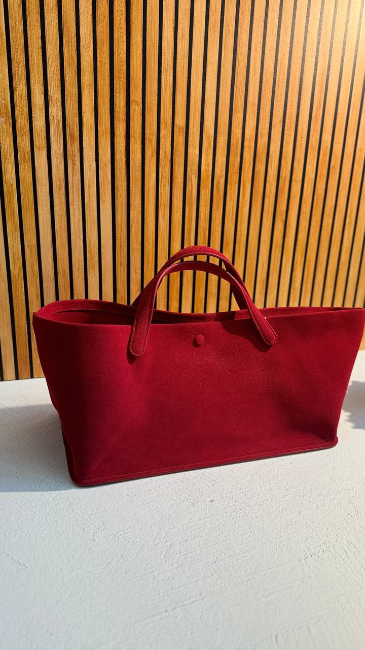 Bag in Genuine Leather and Suede – Elegance and Style in Every Detail.
