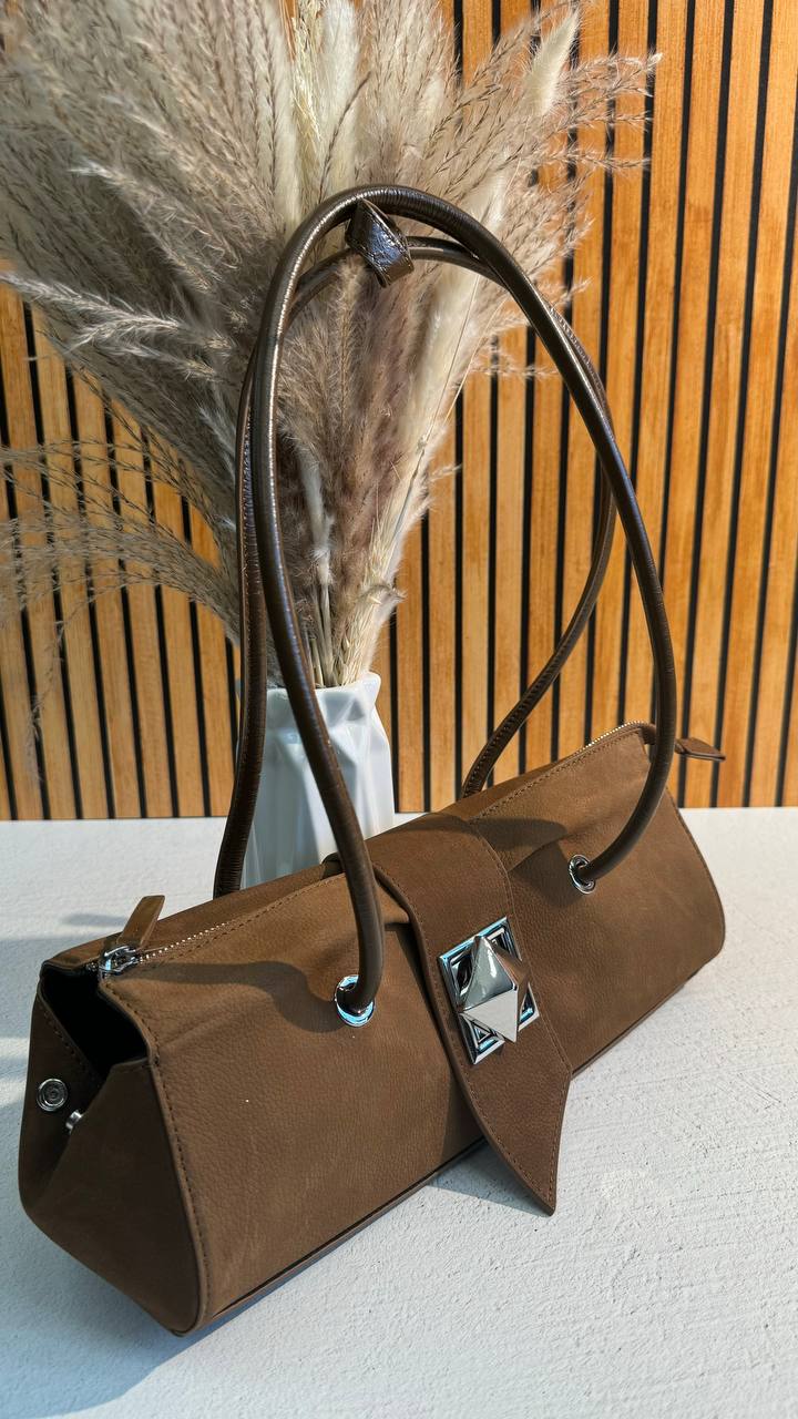 Timeless Luxury: Genuine Leather Handbag