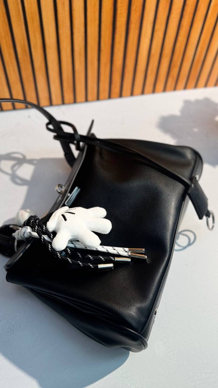 Imperial Luxe Leather Bag