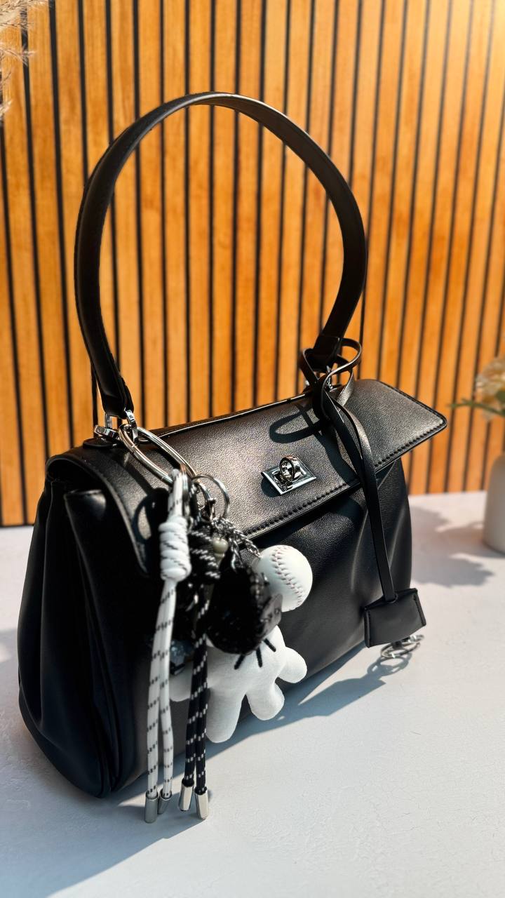Imperial Luxe Leather Bag