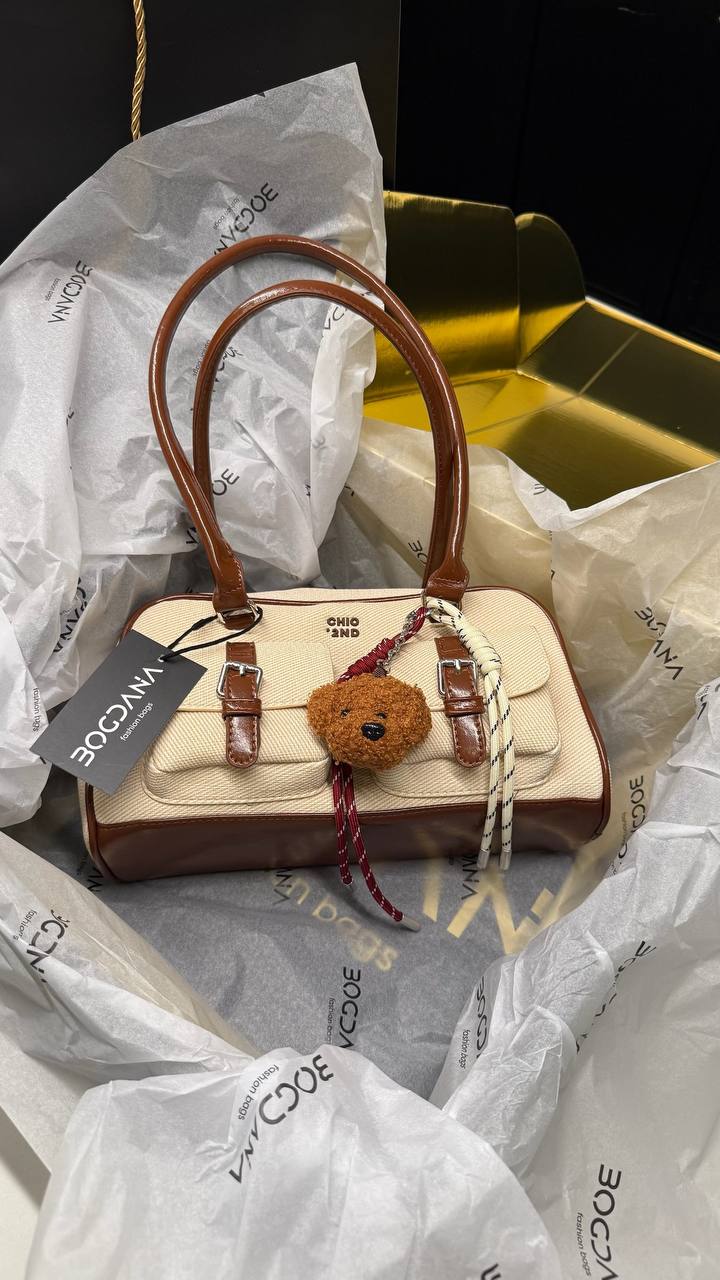 Elegance Blend Canvas and Faux Leather Bag