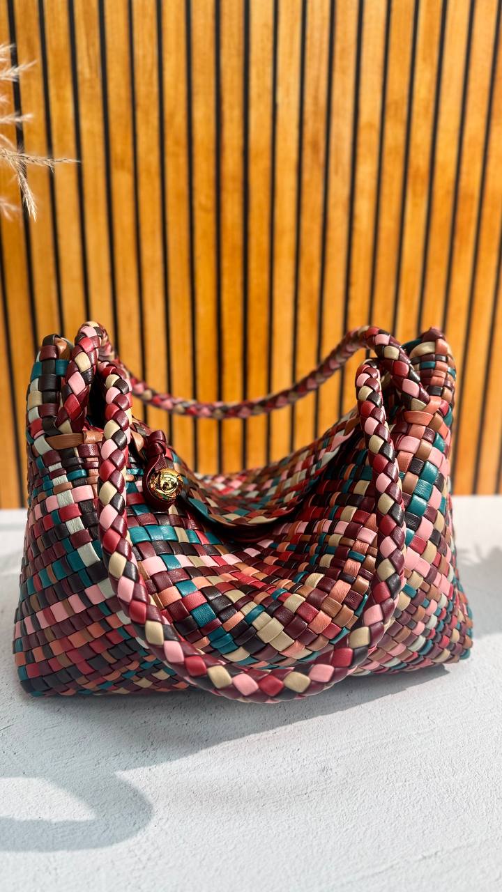 Luna Weave – A Genuine Leather Woven Bag for True Style Enthusiasts
