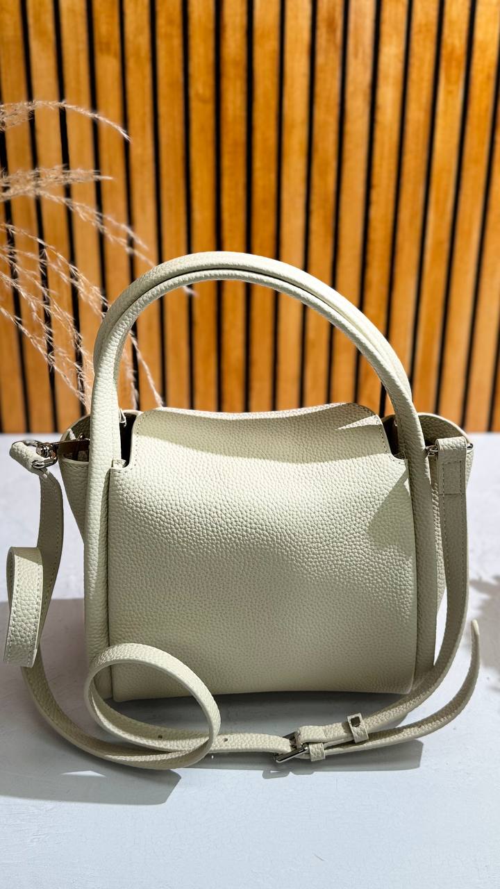 Luxora Leather Elegance – Premium Leather Bag with a Long Strap and Metal Feet