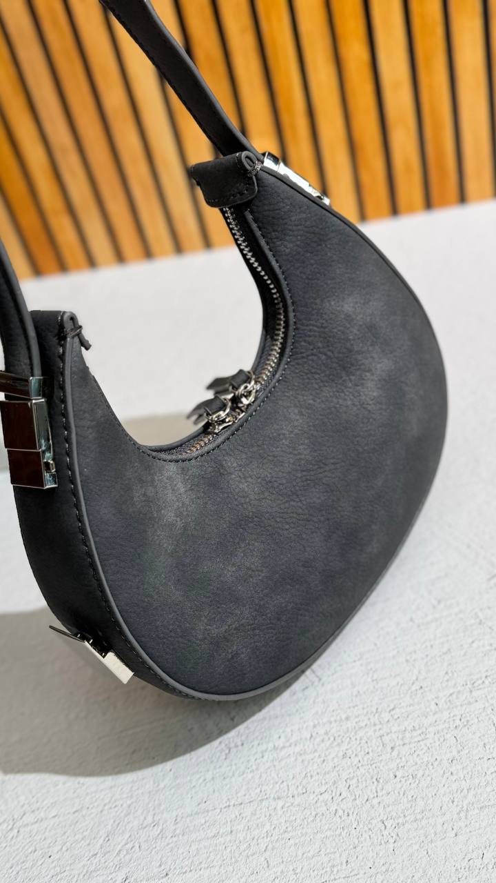 MOONBAG – Lunar Elegance in Your Hands