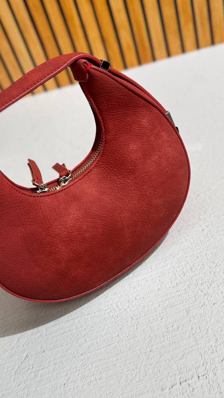 MOONBAG – Lunar Elegance in Your Hands