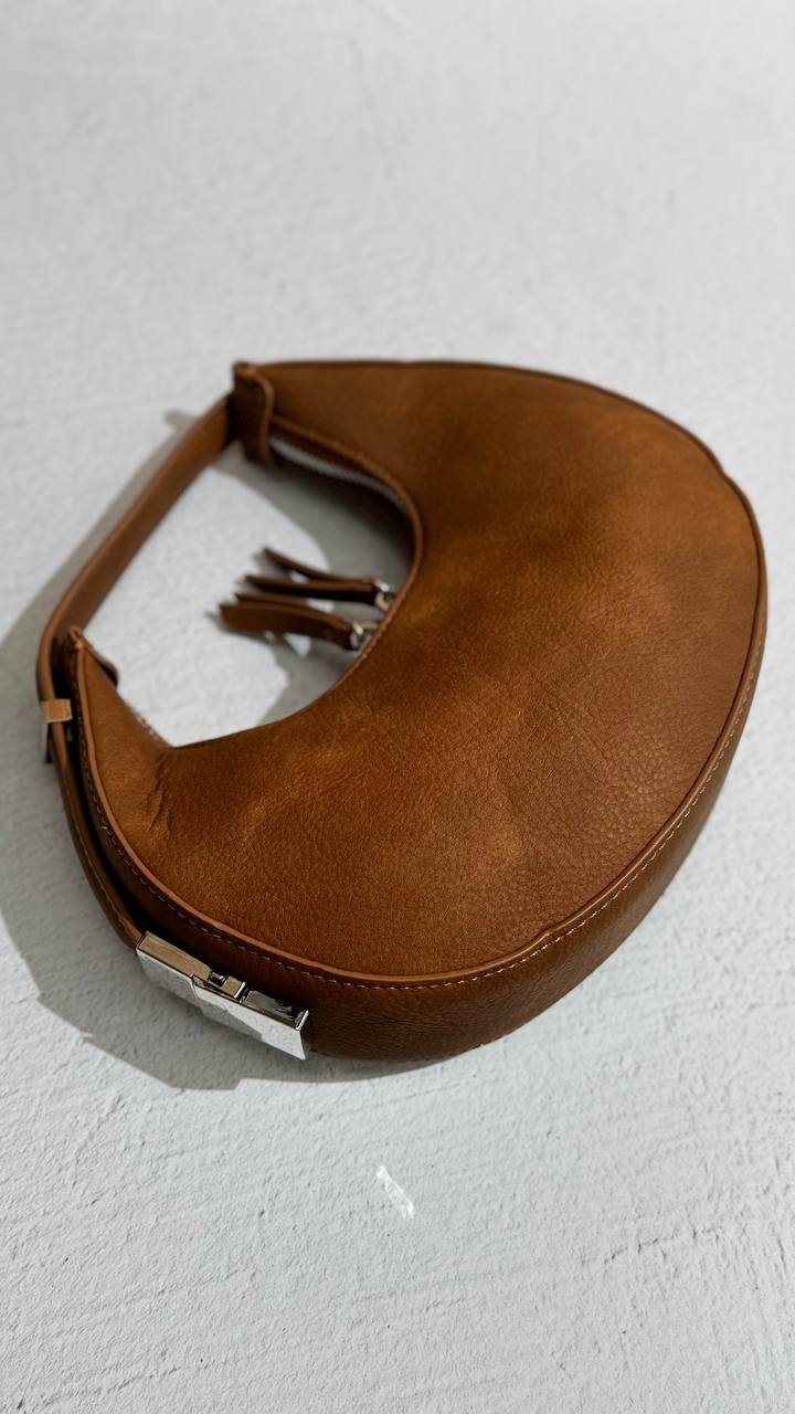MOONBAG – Lunar Elegance in Your Hands