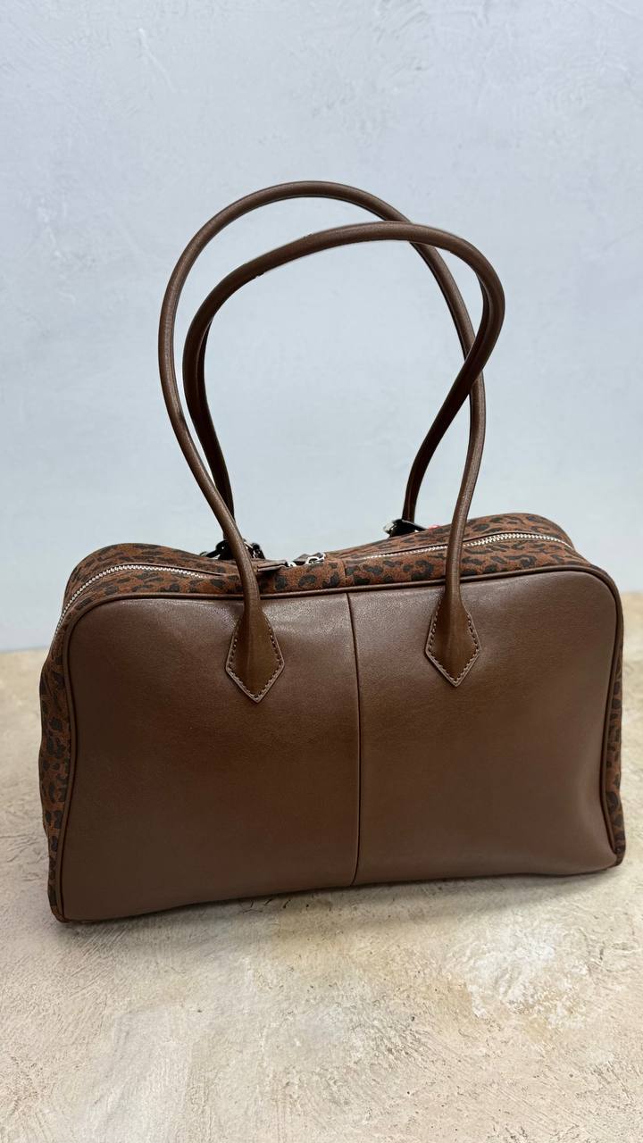 Wild Elegance – a handbag made of genuine leather and suede
