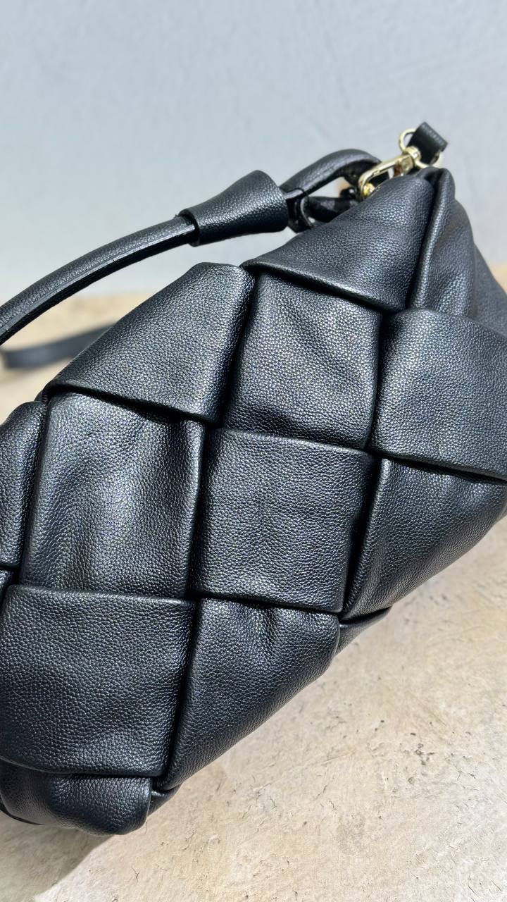 Aria — Genuine Leather Bag. Italy