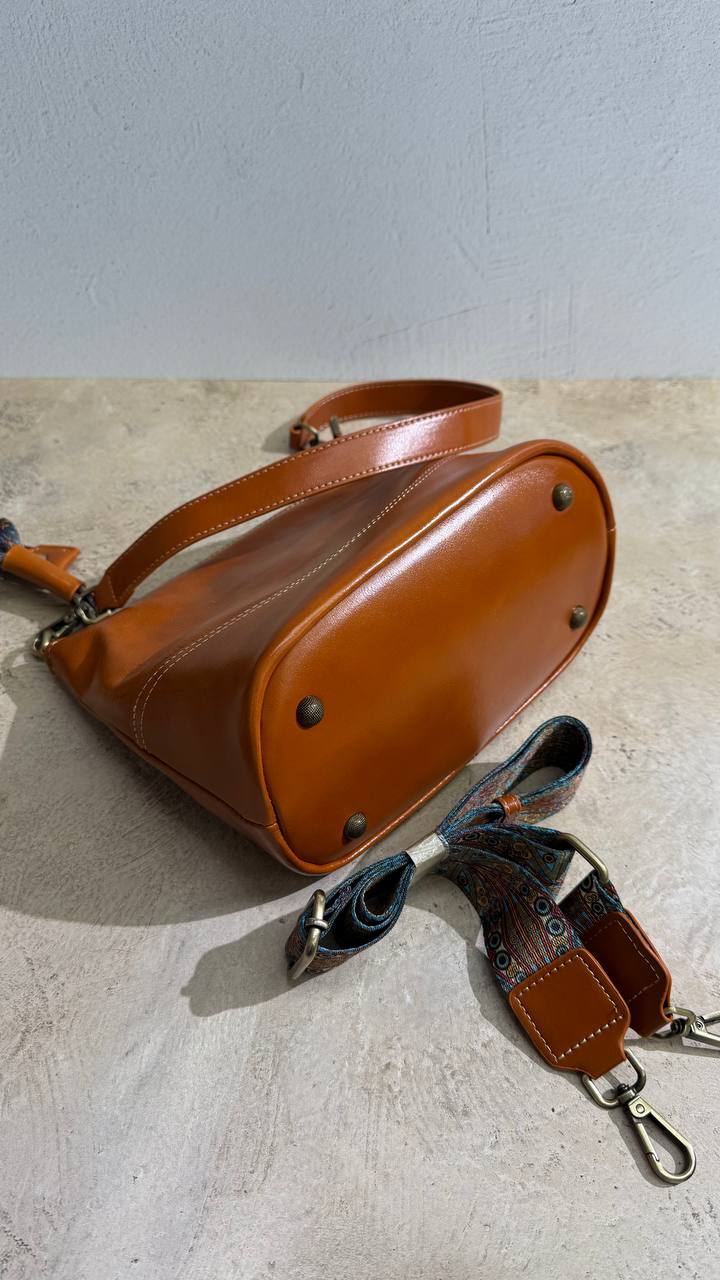 Aria — Stylish Bag for Everyday Elegance