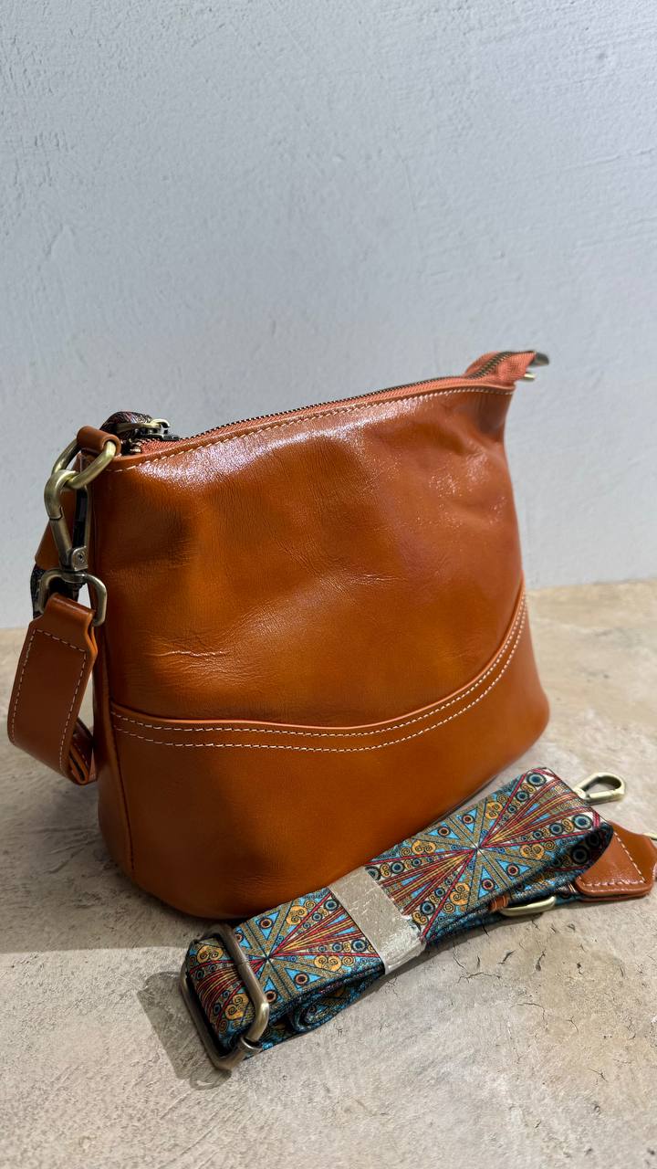 Aria — Stylish Bag for Everyday Elegance