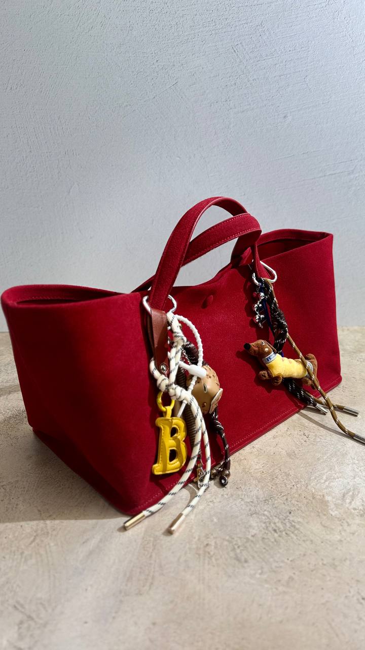 Bag in Genuine Leather and Suede – Elegance and Style in Every Detail.