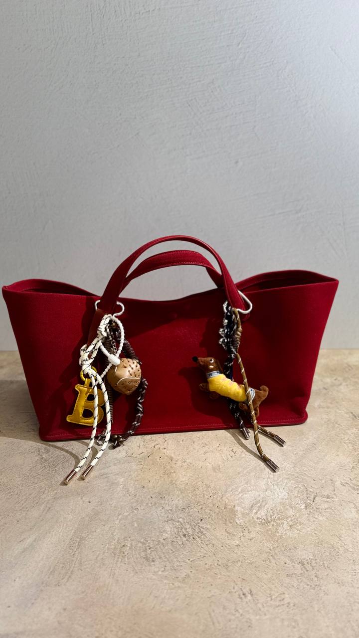 Bag in Genuine Leather and Suede – Elegance and Style in Every Detail.