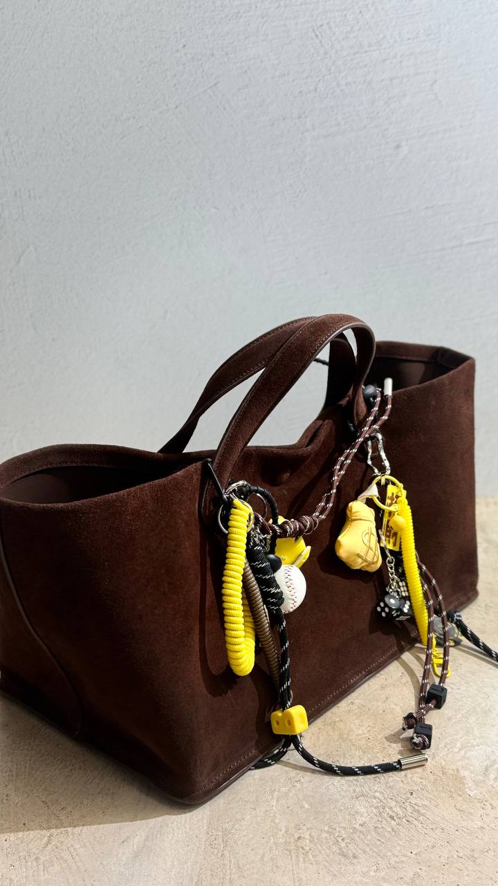 Bag in Genuine Leather and Suede – Elegance and Style in Every Detail.