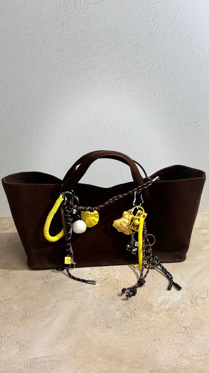 Bag in Genuine Leather and Suede – Elegance and Style in Every Detail.