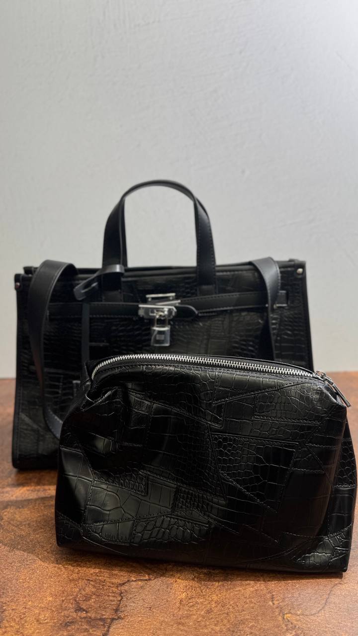“Savanna Luxe” 2-in-1 Textured Vegan Leather Tote Set