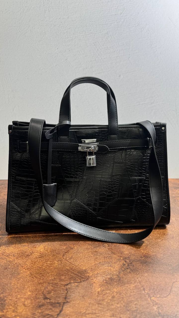 “Savanna Luxe” 2-in-1 Textured Vegan Leather Tote Set