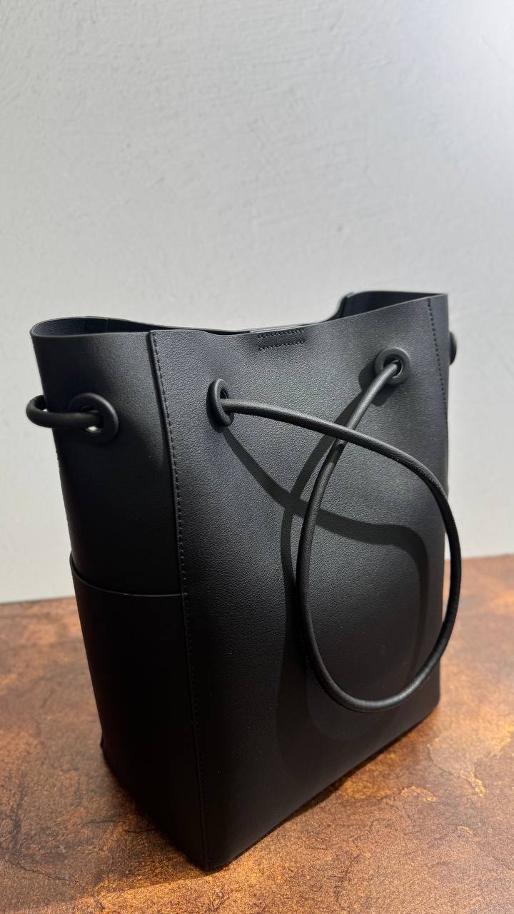 Luna Tote – Genuine Leather Bag with Removable Pouch