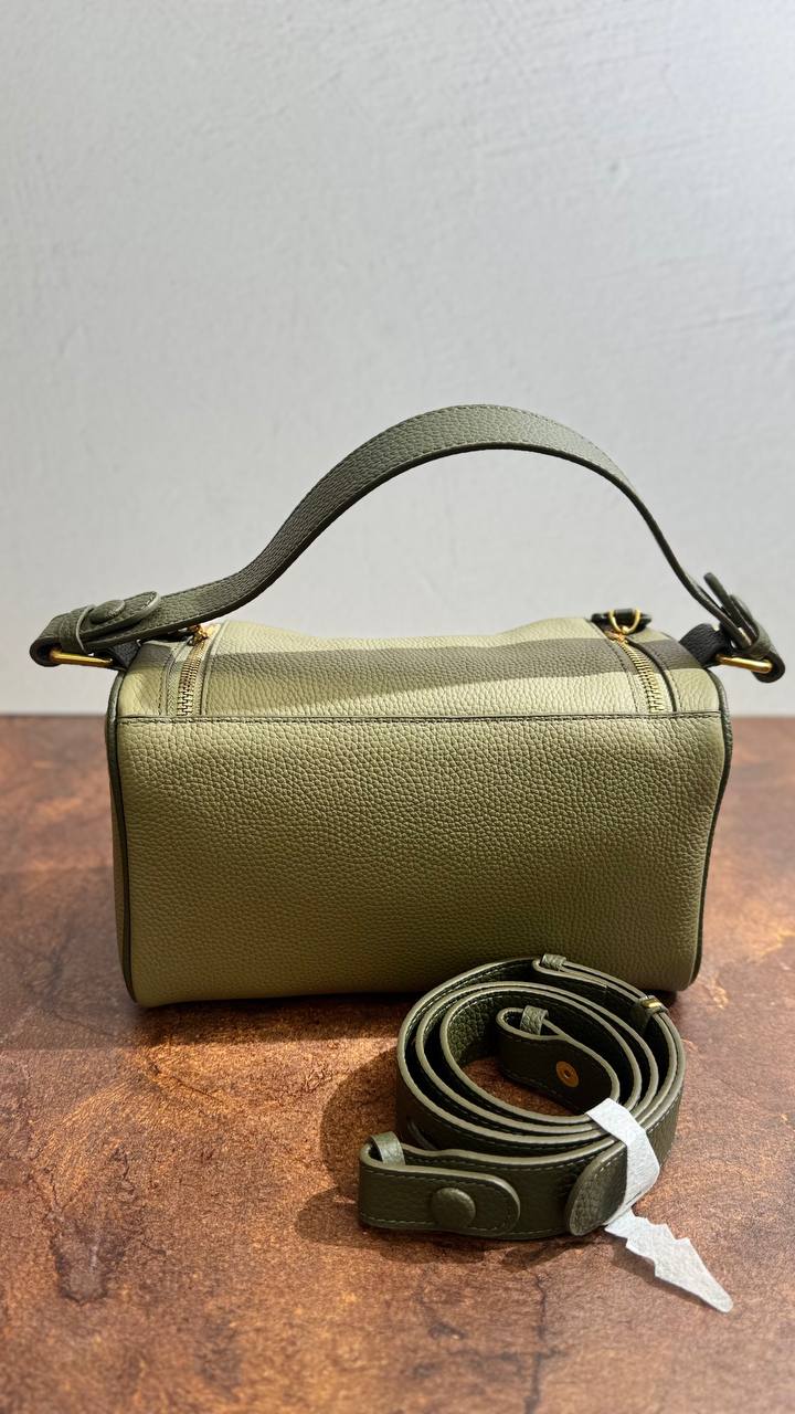 Madelyn Luxe” — Premium Leather Convertible Crossbody & Shoulder Bag