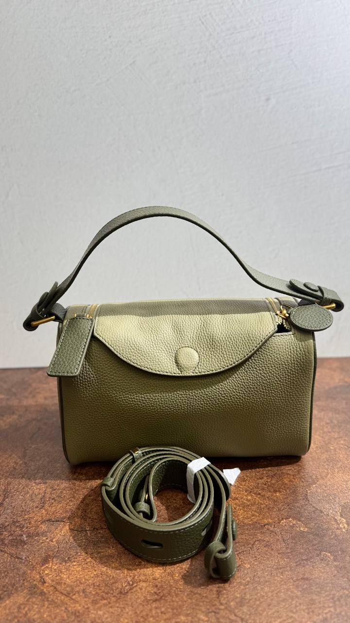 Madelyn Luxe” — Premium Leather Convertible Crossbody & Shoulder Bag